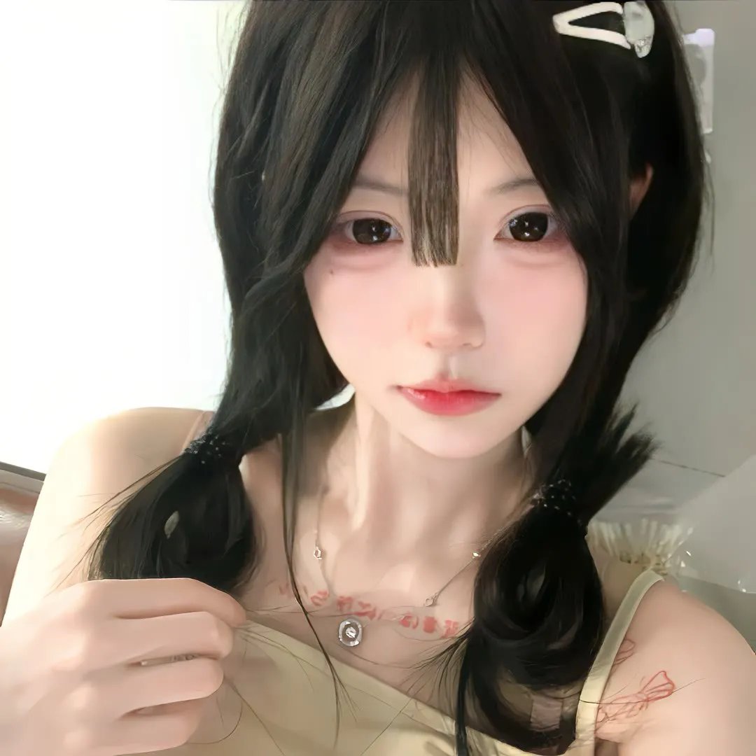 不是艺术家海报
